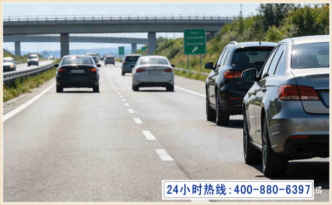 东兴长春拖车电话